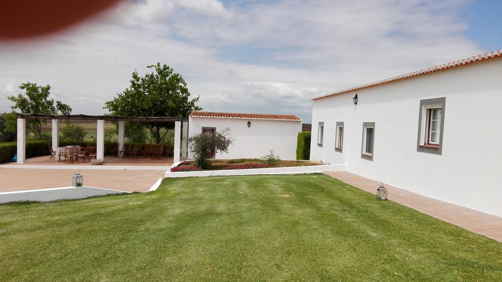 Monte Da Morena Agro-Turismo Serpa Kültér fotó